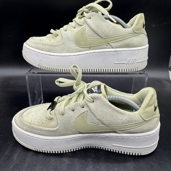Nike Air Force 1 Sage Low Platform Aura Casual Shoes AR5339-301 Womens Size 7 - Picture 2 of 7